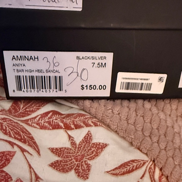 Chic Black Heels with Rhinestone Accents - Picture 9 of 9